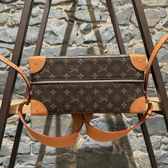 Louis Vuitton FW19 Soft Trunk MM Monogram Backpack - Picture 6 of 16